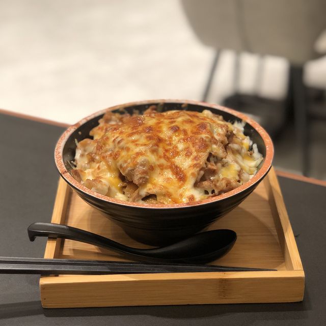 旺角特色高質香港人食堂💛🤪