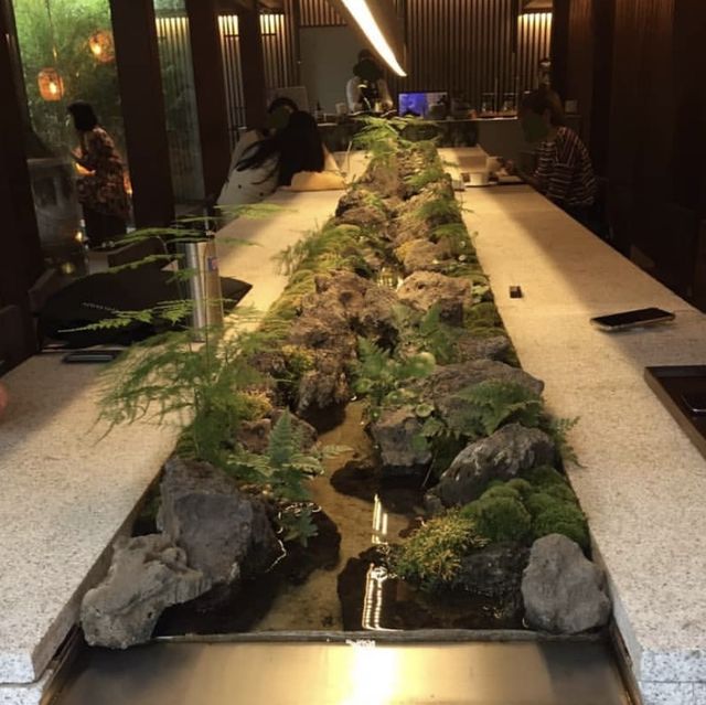 韓国/ソウル【益善洞】ランタンと緑が綺麗なカフェ