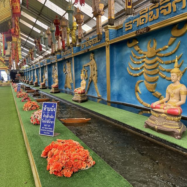 เที่ยววัดดังจ.นครปฐม วัดไร่ขิง  🪷🐟