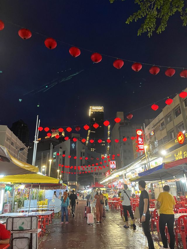 Jalan Alor Food Street in Bukit Bintang