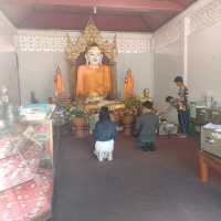 สักการะหลวงพ่อทันใจ ที่พระธาตุดอยกองมู