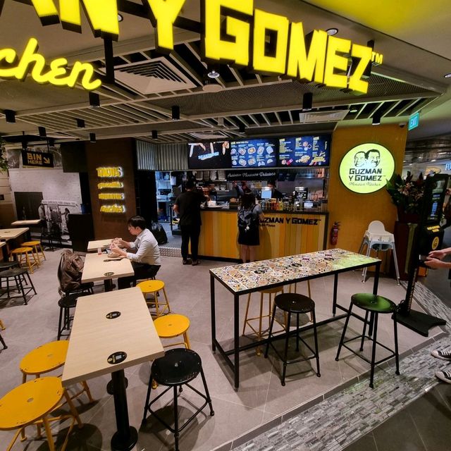 Guzman y Gomez - ION Orchard