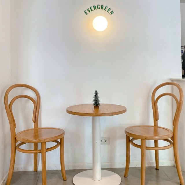 Evergreen cafe.