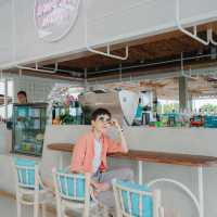 Samaesan Marina ที่พักติดทะเลมินิมอลสไตล์บาหลี