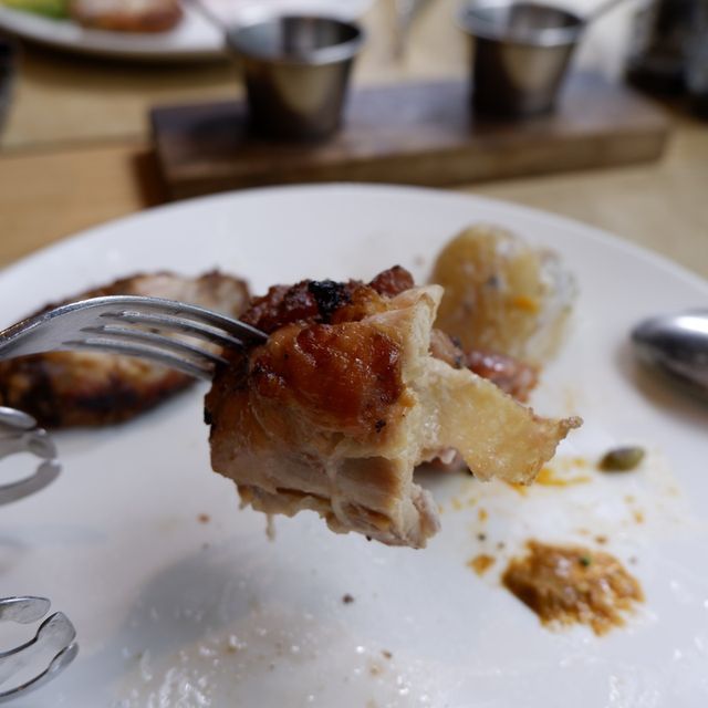 隱蔽食堂之任食烤肉、青口和吞拿魚半自助餐  