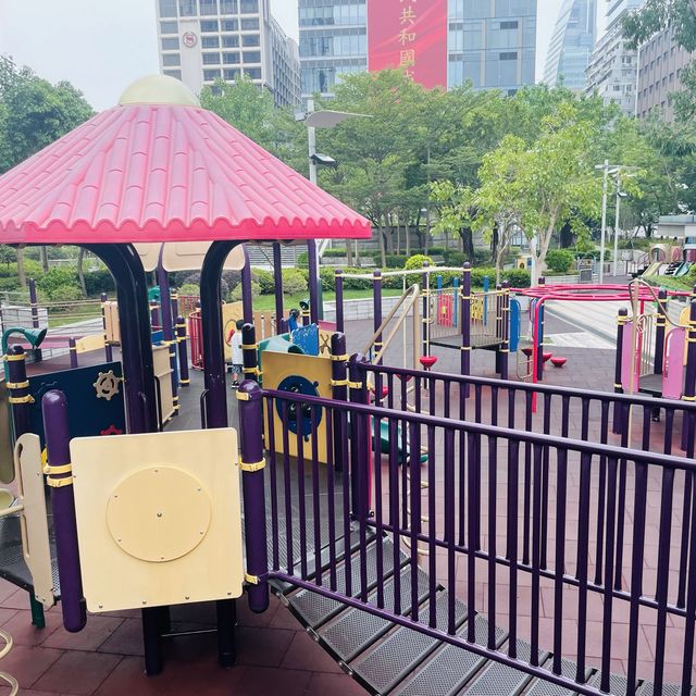 Middle Road’s Children Playground  