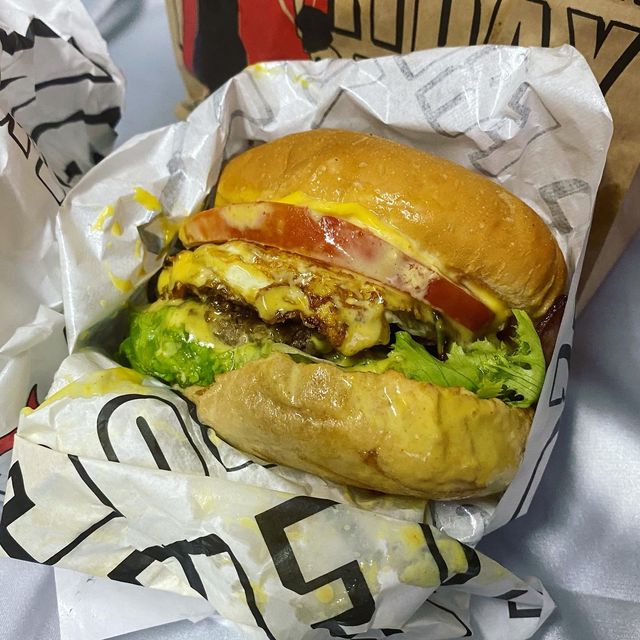 英雄手工漢堡🍔