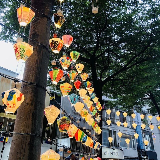 🎐彩繪的熱氣球燈籠🎈📍Zhongshan Linear Park 台北捷運中山站線形公園