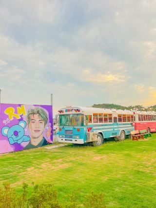🏝 군산에서 차타고 갈 수 있는 무녀도 힙한카페
