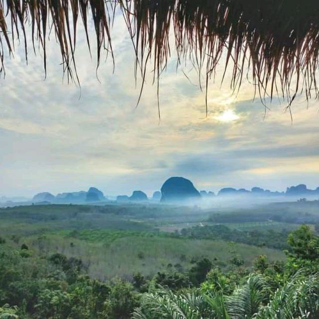 “ดินแดงดอย" วิวอลังการคล้ายภูลังกา