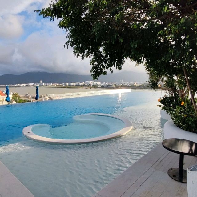 Hotel with River View