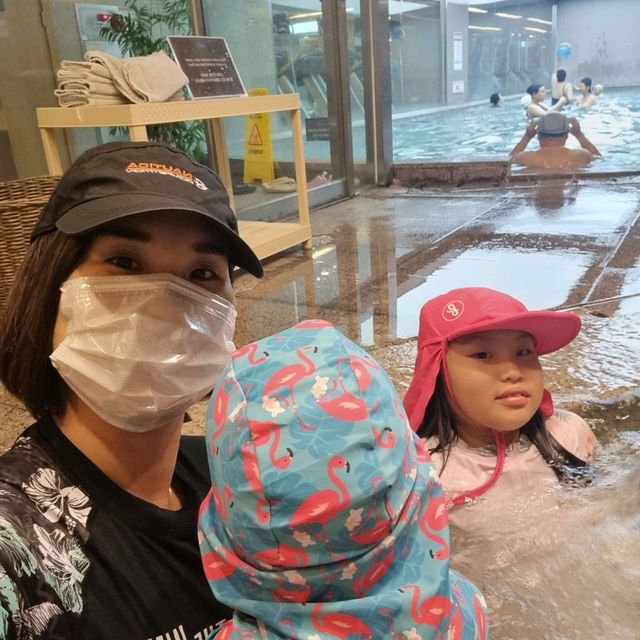 도심호캉스 햄볶고 왔어요