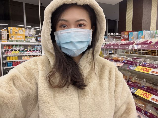 日本便利商店Lawson｜超級好買的啦～