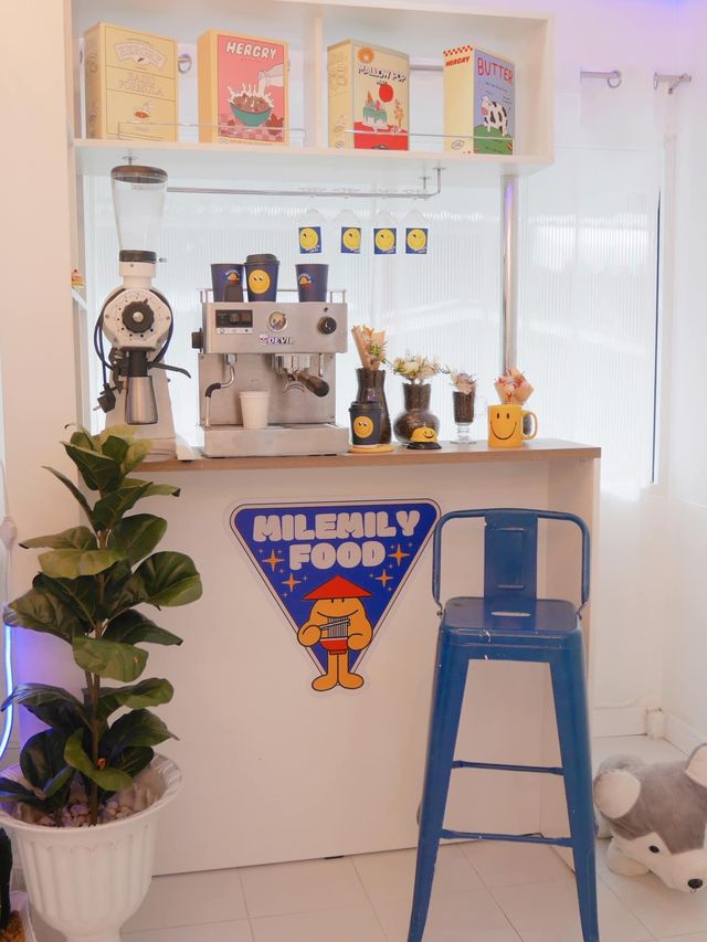 Milemilycafe&closetstudio