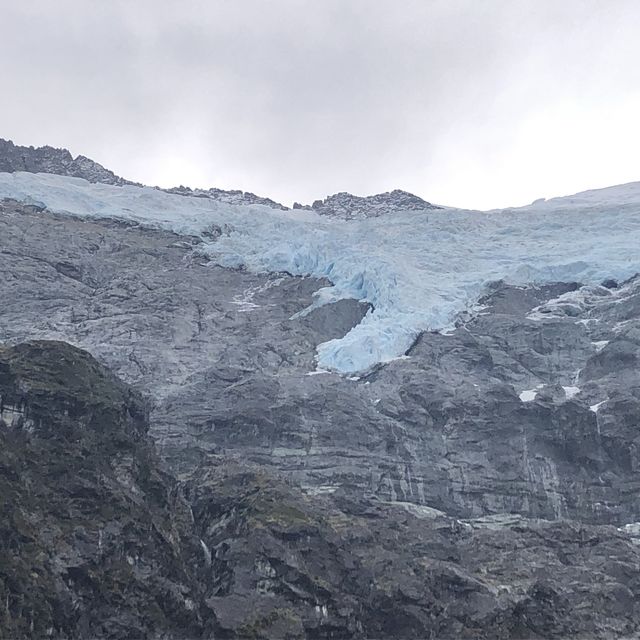 up to the glacier!!!