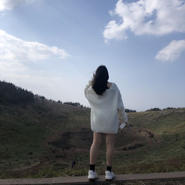 제주 서쪽 억새 명소, 금오름 