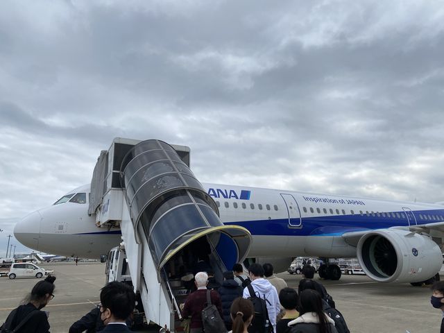 羽田空港→秋田空港　プレミアムクラスの旅