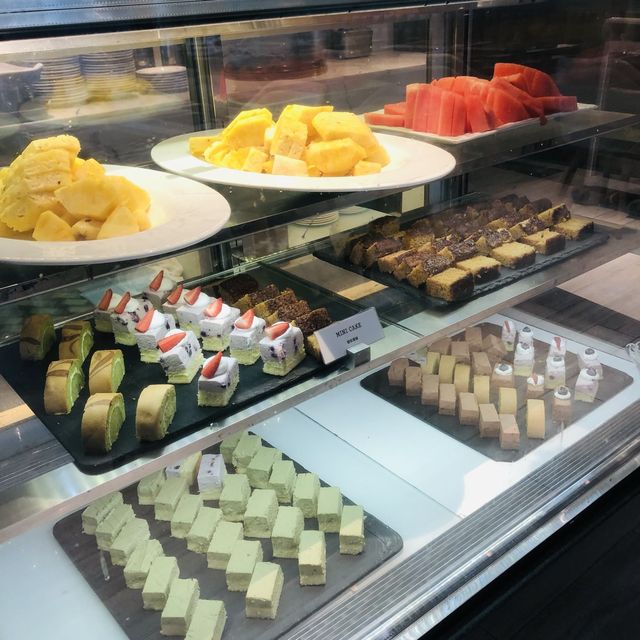 酒店隱蔽的半自助餐