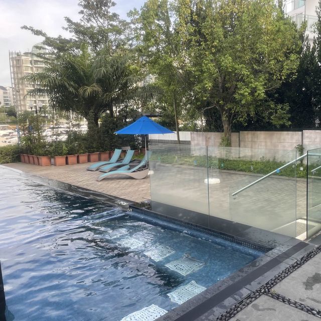 one deg 15 Marina sentosa cove pool