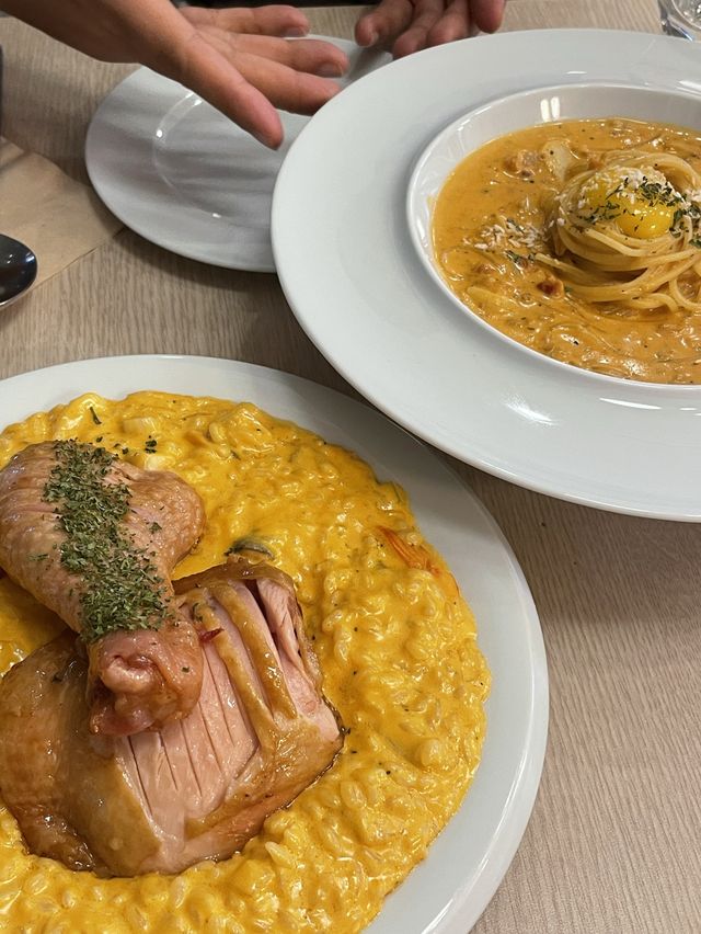 송리단길 웨이팅 가득한 맛집 “세컨디포레스트”