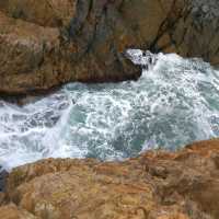 Ocean hiking 