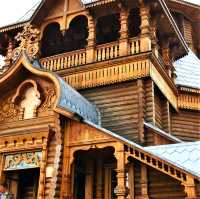 Autumn Manor Volga