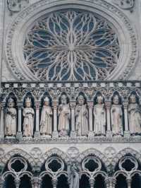 Light show inside the dome of Amiens Cathedral in France, so beautiful it makes you cry!