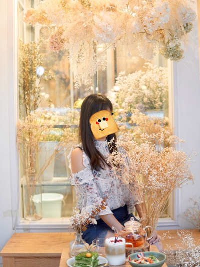 Wonderlous Co 佐敦靚靚乾花cafe Trip Com 香港trip Moments 貼文