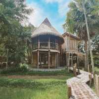 พักผ่อนริมทะเลปราณบุรี นอนฟังเสียงคลื่นกระทบฝั่ง
