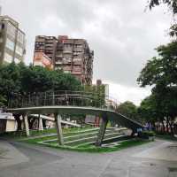 🐶🐰🐻🐤🐧可愛小動物的裝置藝術🎨台北捷運中山站線形公園 Zhongshan Linear Park