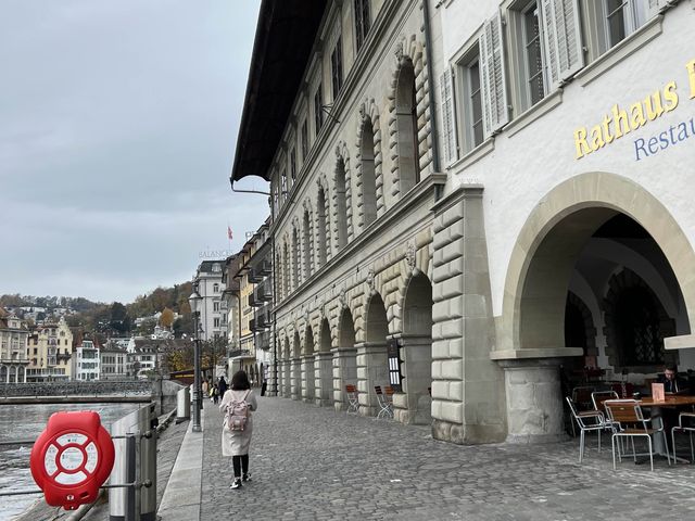 When in Switzerland, choose Lucerne 😁