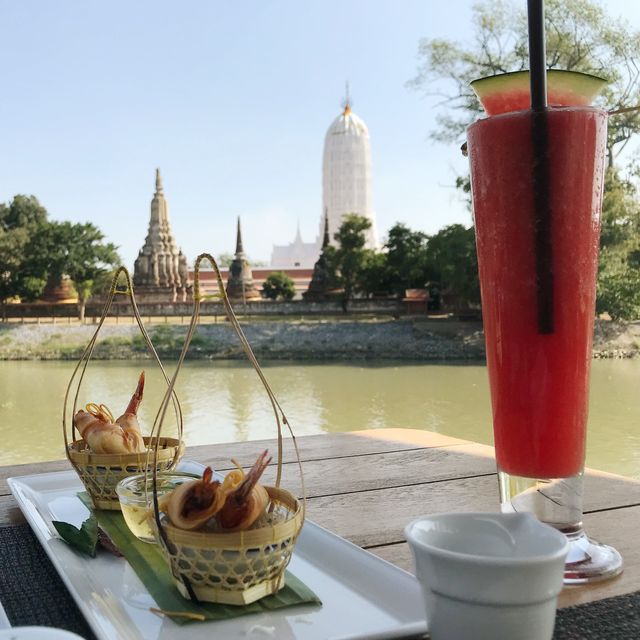 เครื่องดื่มหลักร้อย วิวพาโนรามาหลักล้าน