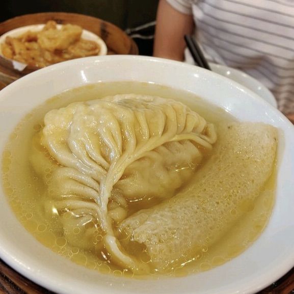 蝦餃裡面蝦肉好爽口皮薄又煙韌
