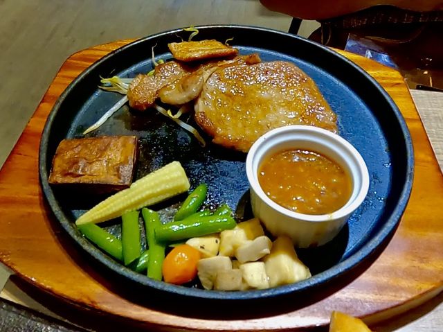 高雄鳳山美食-牛室炙燒牛排BEEFHOUSE