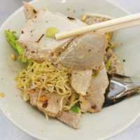 Rung Rueang Pork Noodles 🐷