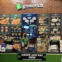 피자 도우가 부드러워 맛있는 “greenwich”