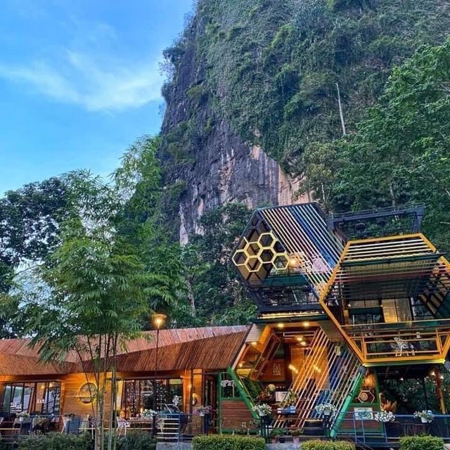 📍Mountain View Restaurant Ao Nang Krabi