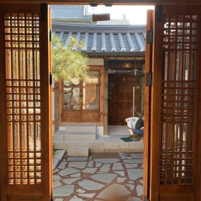 서순라길 한옥카페, 솔방울 베이커리
