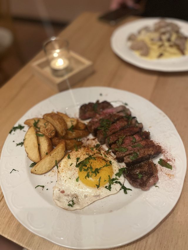 "赤柱人氣cafe，打卡好地方"
