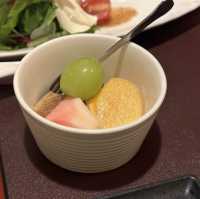万座亭の夕食と朝食の様子