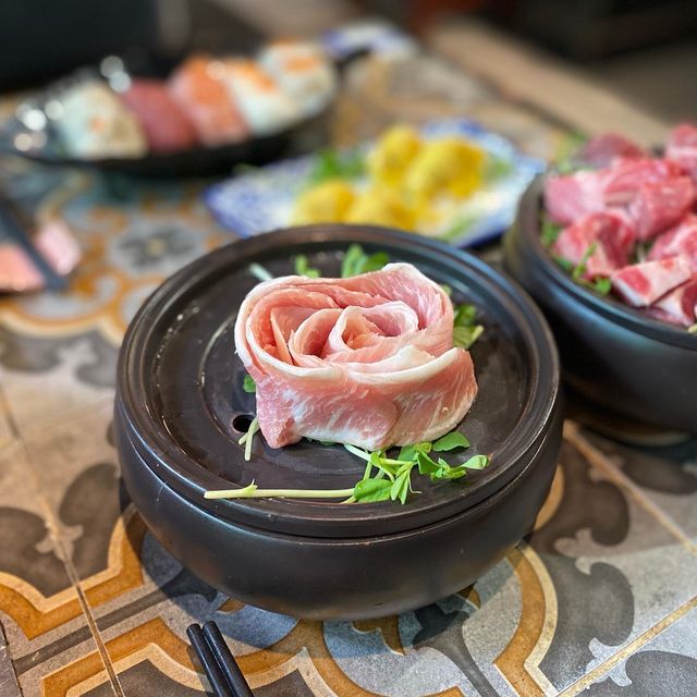 ✨特色宮廷主題火鍋店✨