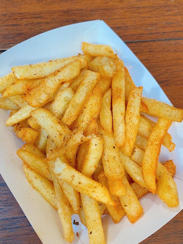 《觀塘工廈有質素漢堡🍔 》 