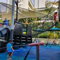 Shangri-La Singapore, Splash Zone