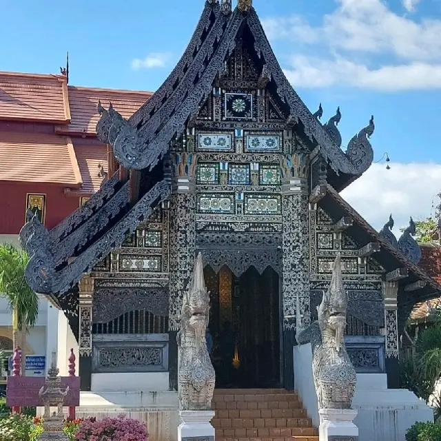 Splendid Little Temple 