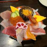 うに、のどぐろ、中トロこれでもかで旨すぎる【刺身屋】⭐