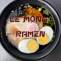 Street food ต้องจัด ราเมนราคาหลักสิบ พิกัดเจพี 🍜