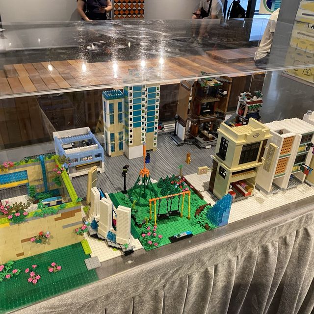 市建局x東華三院青年領袖計劃學生作品展覽