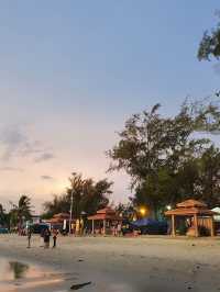 Pantai Teluk Kemang