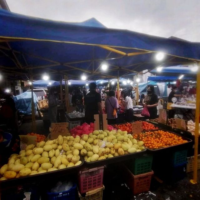 Pasar Malam Located Opposite Atelier Hotel