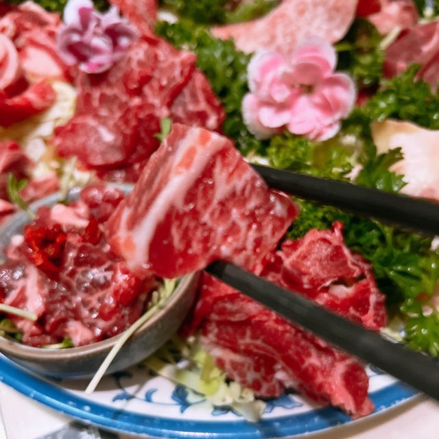 《高質 醉胡爐 火鍋店》  《高質 醉胡爐 火鍋店》